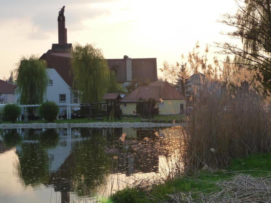 Landgasthof Windfelder Am See Hotel Stegaurach Exterior foto